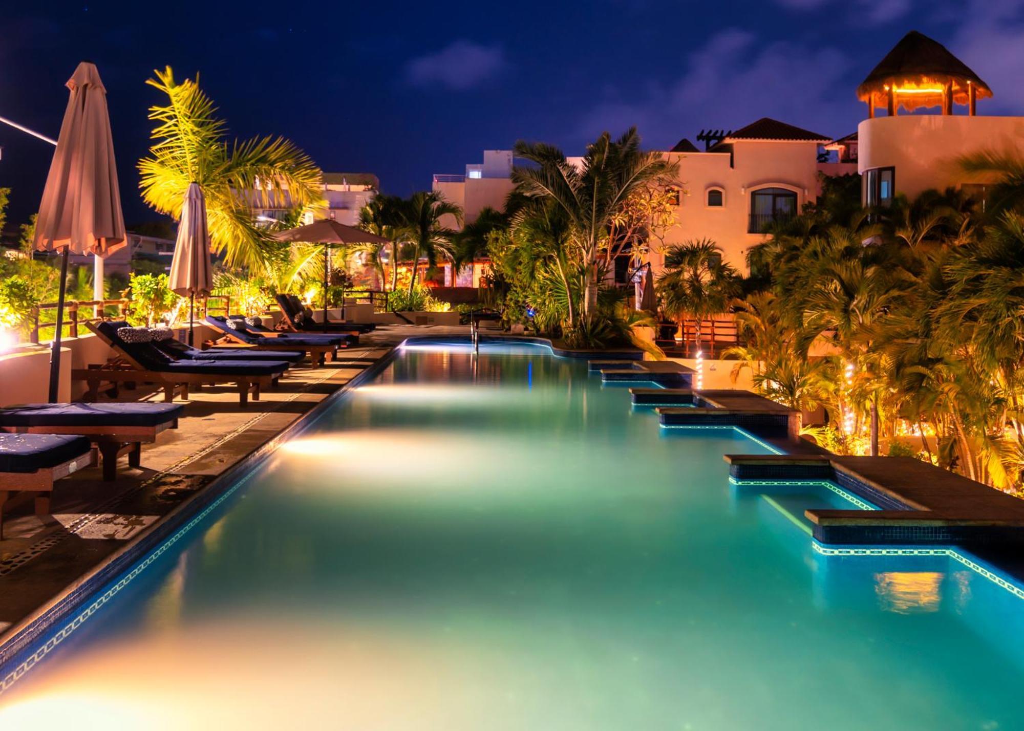 Porto Playa Condo Hotel And Beach Club Playa del Carmen Exterior foto